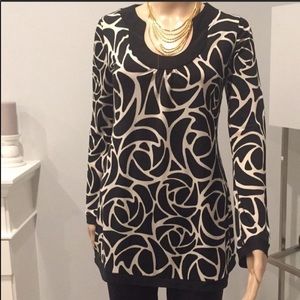 White House/Black Market white/black, size XS